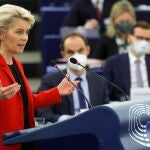 La presidenta de la Comisión Europea, Ursula von der Leyen, este martes en el Pleno de la Eurocámara