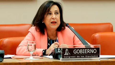 La ministra de Defensa, Margarita Robles, durante su comparecencia en el Congreso