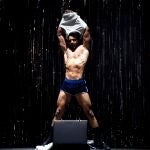 Un momento del pase gráfico del musical "Full Monty"