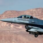 Un caza F-16i de EEUU participa en los ejercicios militares "Blue Flag" en Israel