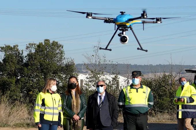 Virginia Barcones destaca la aportación a la seguridad vial que suman los drones de tráfico en las carreteras de Castilla y León
