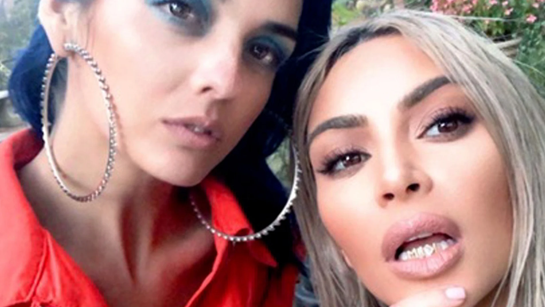 Sita Abellán y Kim Kardashian