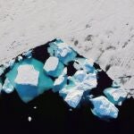 En la imagen un iceberg en Groenlandia