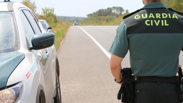 Agentes de la Guardia Civil detuvieron al preso fugado en Asturias