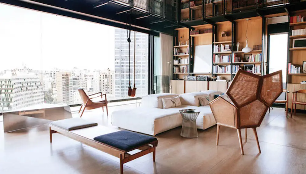 Khoury Penthouse, Libano