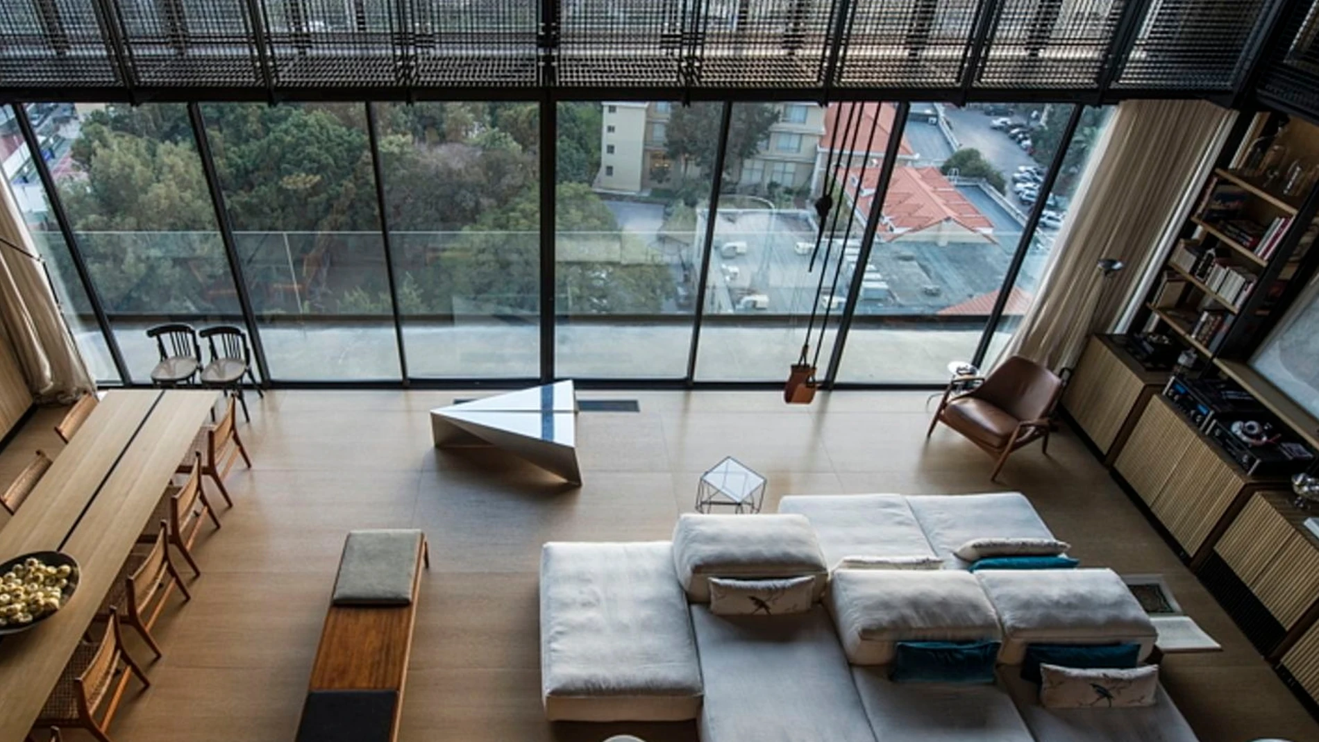 Khoury Penthouse, Libano