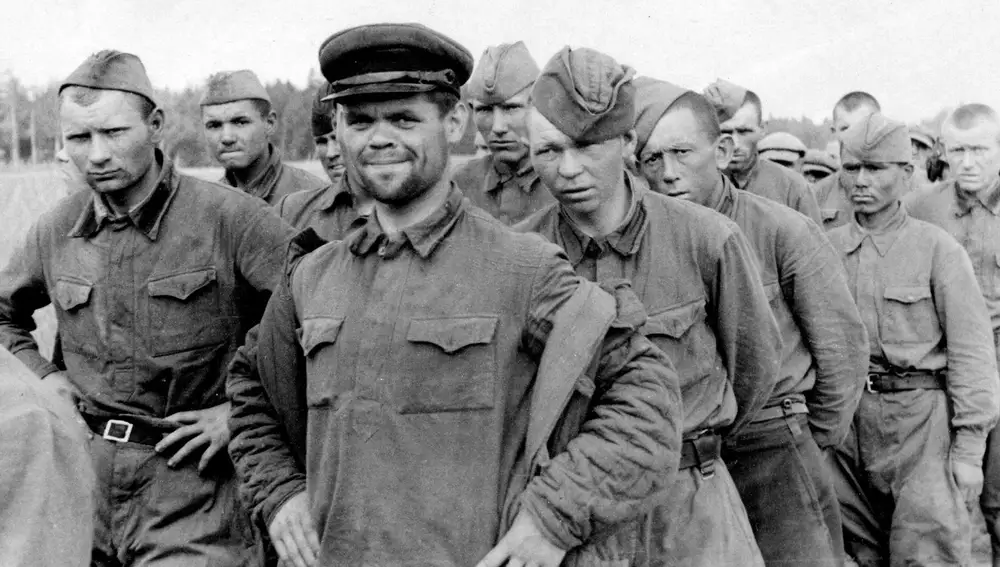 Fotografía de archivo de un batallón penal soviético