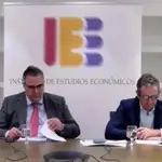 Gregorio Izquierdo e Íñigo Fernández de Mesa, presidente y director general del IEE