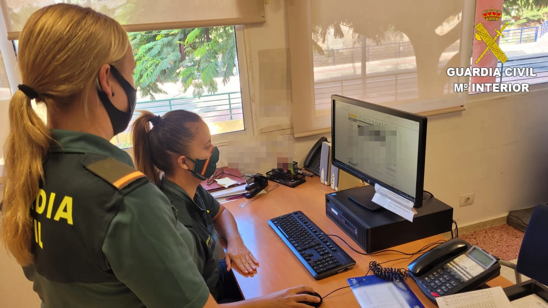 Agentes de la Guardia Civil