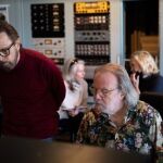 Björn Ulvaeus (izda.) y Benny Andersson; al fondo, Ani-Frid Lyngstad y Agnetha Fältskog, miembros de ABBA