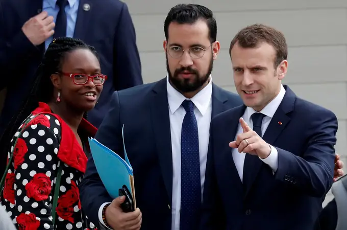 Condena de tres años de cárcel para la “sombra” de Macron
