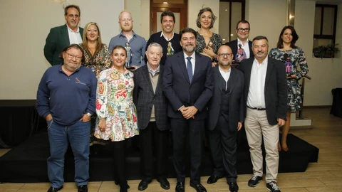 El atleta paralímpico Iván Cano, el 'popular' Carlos Mazón, y el restaurador César Anca, Reyes Magos 2022