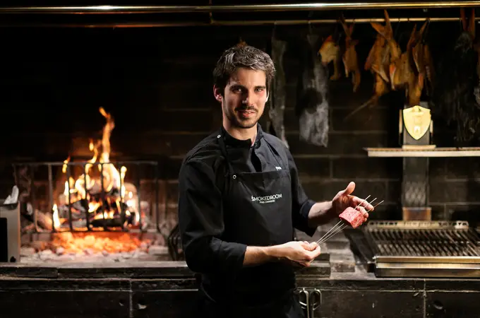 Humo y mantequilla: visitamos Smoked Room, el restaurante dos estrellas Michelin de Dani García