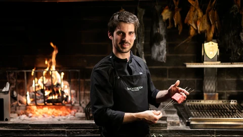 Smoked Room, de Dani García. En la imagen, Massimiliano, el jefe de cocina