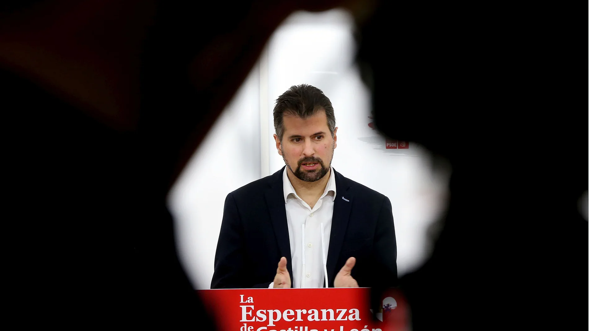 El secretario general del PSOE en Castilla y León, Luis Tudanca, analiza cuestiones de actualidad