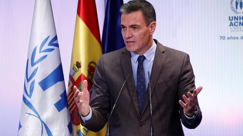 MADRID, 08/11/2021.- El presidente del Gobierno, Pedro Sánchez, interviene en el acto conmemorativo del 70º aniversario de la Convención de 1951 sobre el Estatuto de los Refugiados