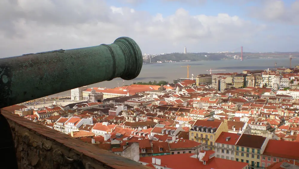 Vista de Lisboa desde el castillo de San Jorge. En él se acantonaban las tropas ibéricas en 1589.