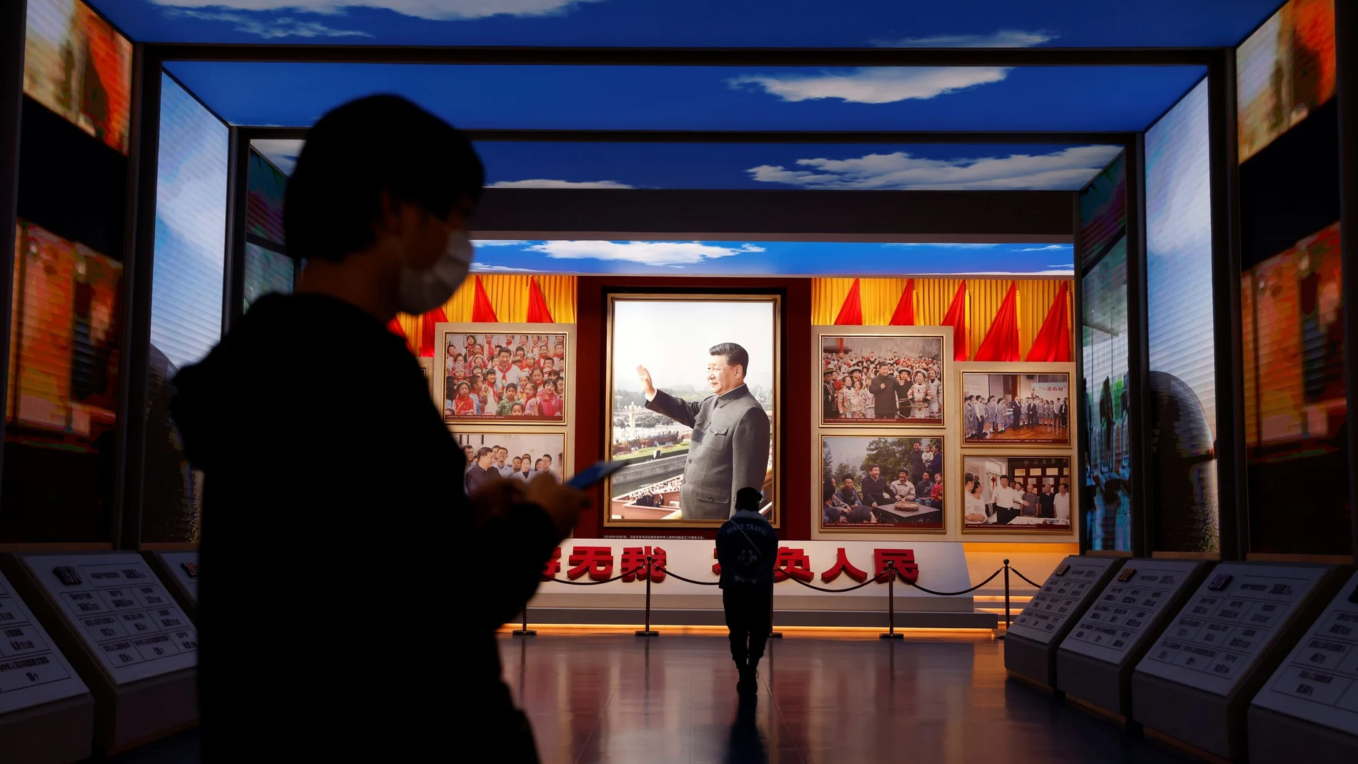 Imagen de Xi Jinping en el Museo del Partido Comunista chino