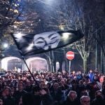 Desde hace semanas, cada sábado se reúnen los antivacunas, negacionistas y personas en contra de las medidas anticovid