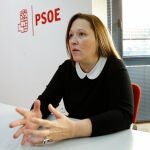 Retrato de la candidata a la Secretaría General del PSRM-PSOE, la senadora Lourdes Retuerto