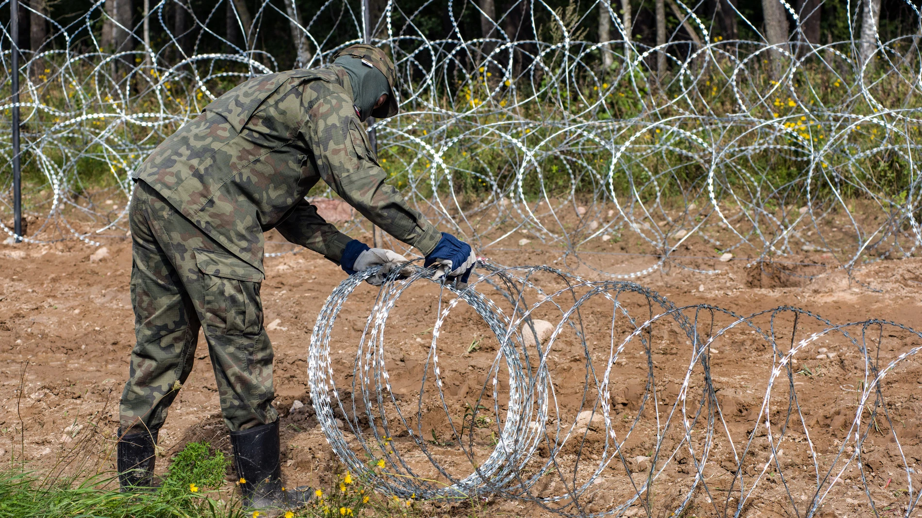 El Ejército polaco tiene desplegados cerca de 15.000 soldados en la frontera con Bielorrusia