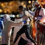 Salvamento Marítimo socorrió ayer a unos 180 kilómetros al sur de Gran Canaria a una patera a la deriva con 42 inmigrantes de origen magrebí