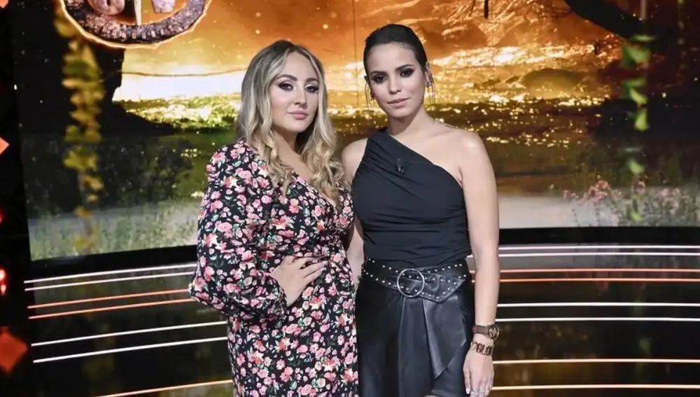 Rocío Flores y Gloria Camila en el plató de 'Supervivientes'