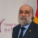 El presidente del Consejo General de la Psicología, Francisco Santolaya