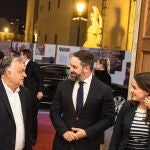 El presidente de Vox, Santiago Abascal, junto al primer ministro de Hungría, Viktor Orban, en Budapest el pasado mes de noviembre