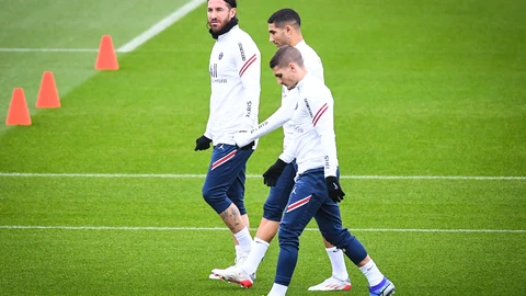 Sergio Ramos entrenando con el grupo