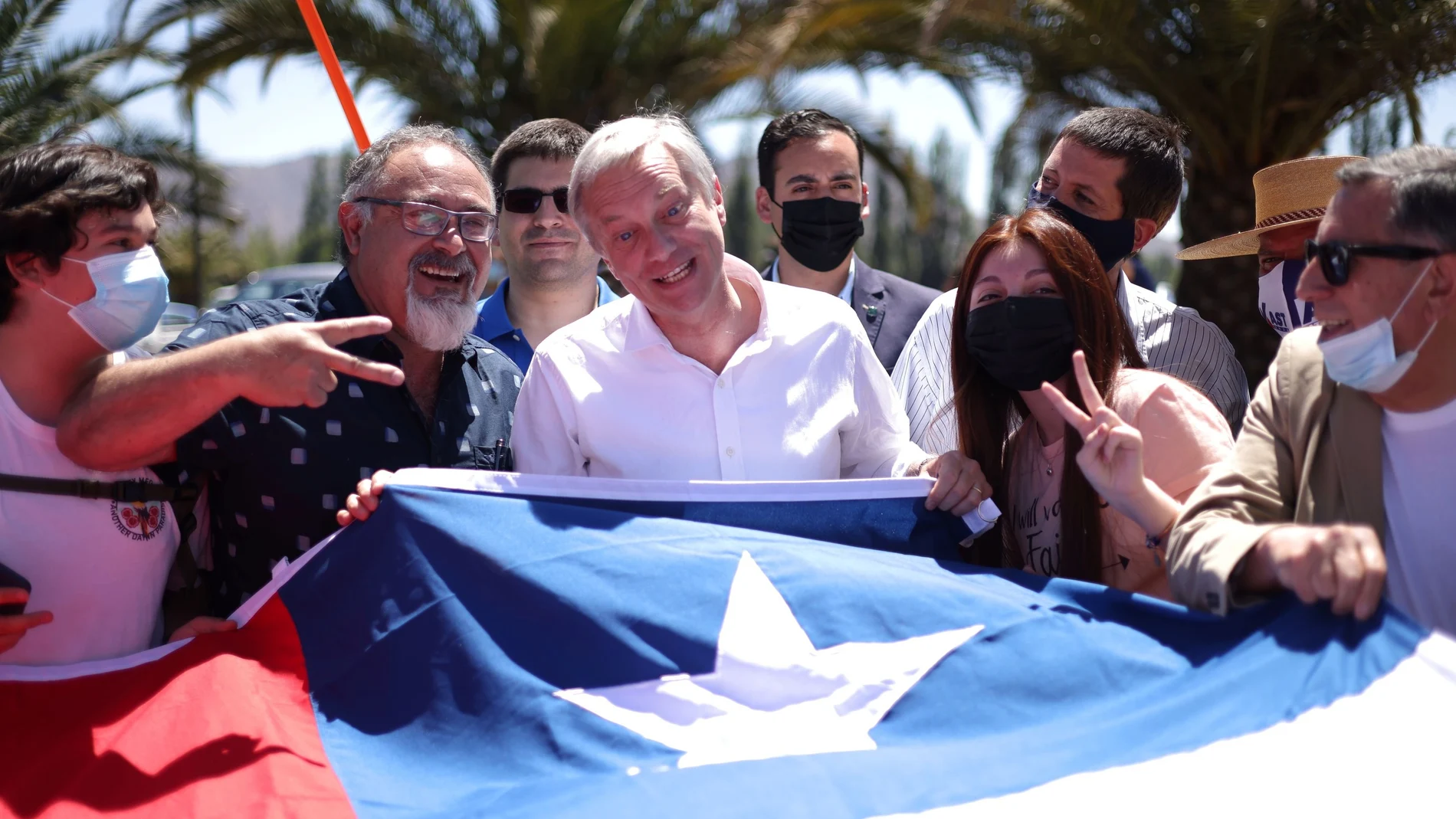 El candidato presidencial Jose Antonio Kast en un acto electoral