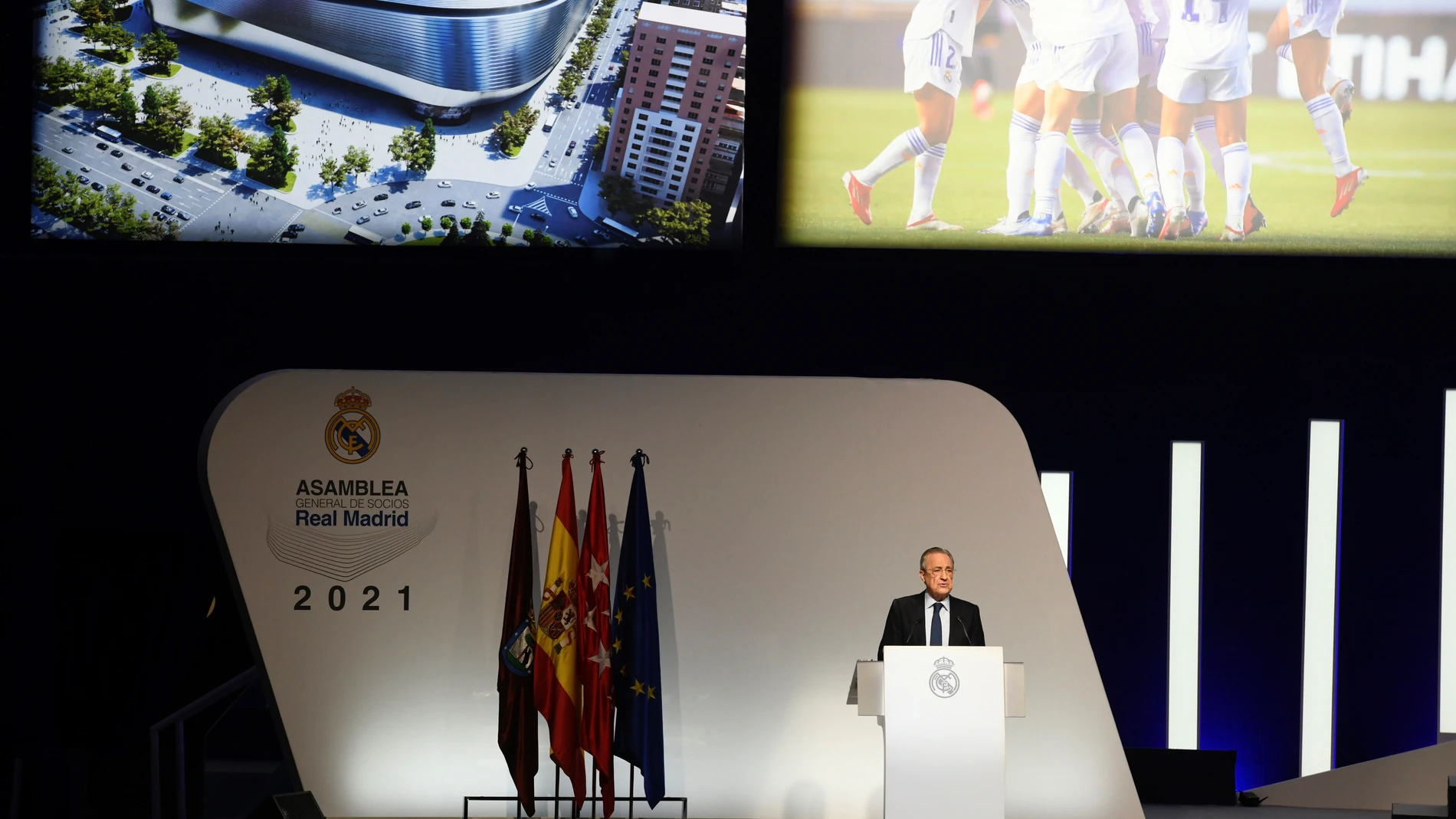 El presidente del Real Madrid, Florentino Pérez, durante las Asambleas Ordinaria y Extraordinaria de Socios Representantes del Real Madrid.