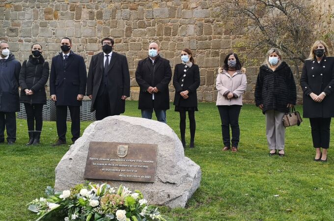 Homenaje de Ávila a los fallecidos por la covid y sus familias