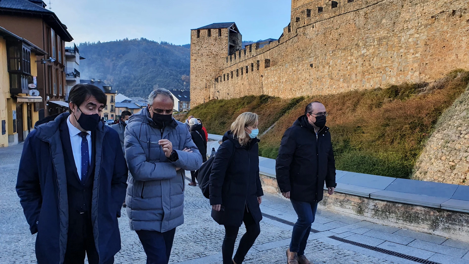 Juan Carlos Suárez-Quiñones junto a Olegario Ramón en su visita a Ponferrada