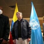 United Nations (UN) Secretary General Antonio Guterres arrives in Colombia to commemorate the fifth anniversary of the signing of the peace agreement between the Colombian government and the Revolutionary Armed Forces of Colombia (FARC), in Bogota, Colombia November 22, 2021. REUTERS/Luisa Gonzalez