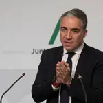 El consejero de Presidencia, Elías Bendodo, durante la rueda de prensa tras la reunión del Consejo de Gobierno de la Junta de Andalucía.
