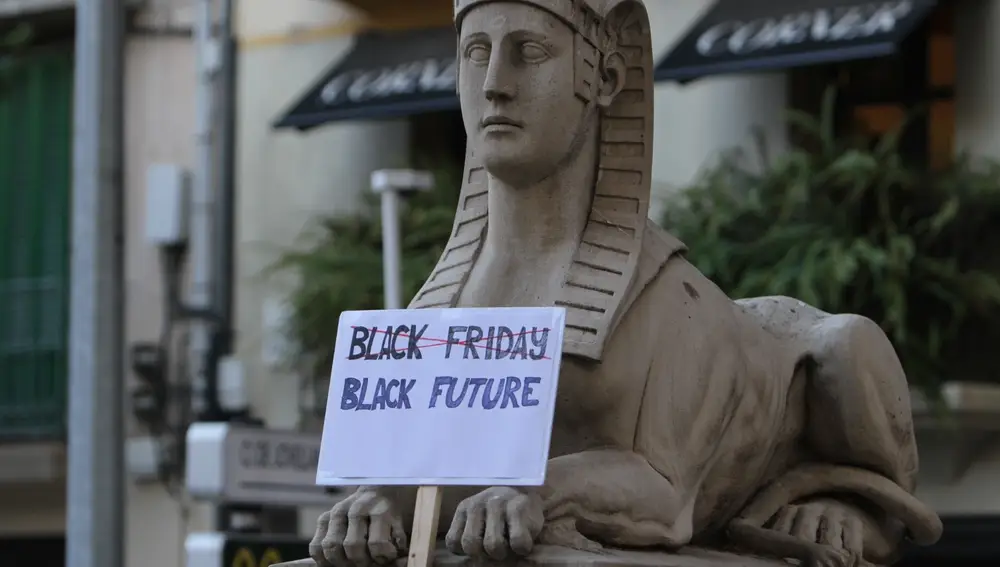 Huelga de consumo contra el Black Friday. JUVENTUD POR EL CLIMA MALLORCA