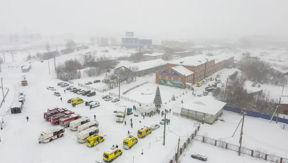 Al menos 52 muertos tras un incendio en una mina de carbón en Siberia