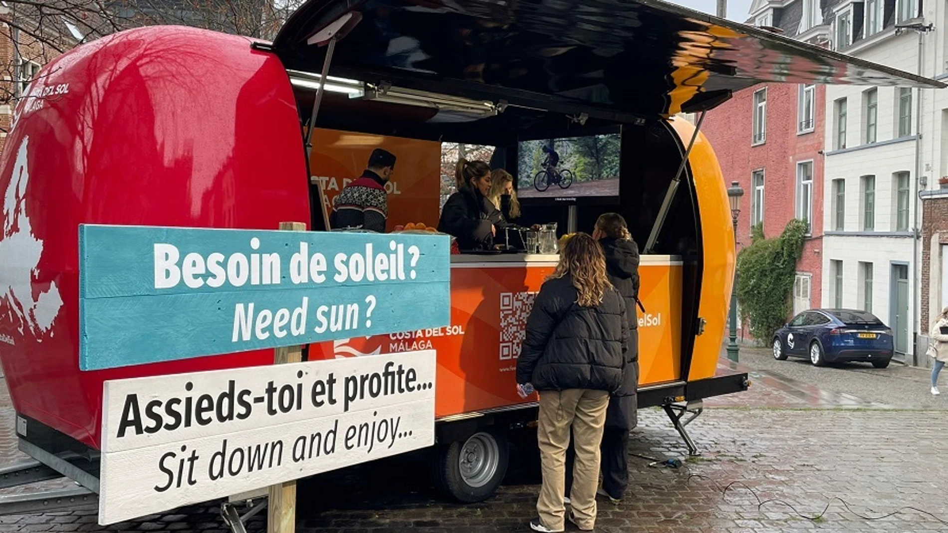 La Costa del Sol apuesta por el turismo belga con una acción promocional en las calles de Bruselas