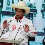  La oposición peruana presenta una moción censura contra Pedro Castillo