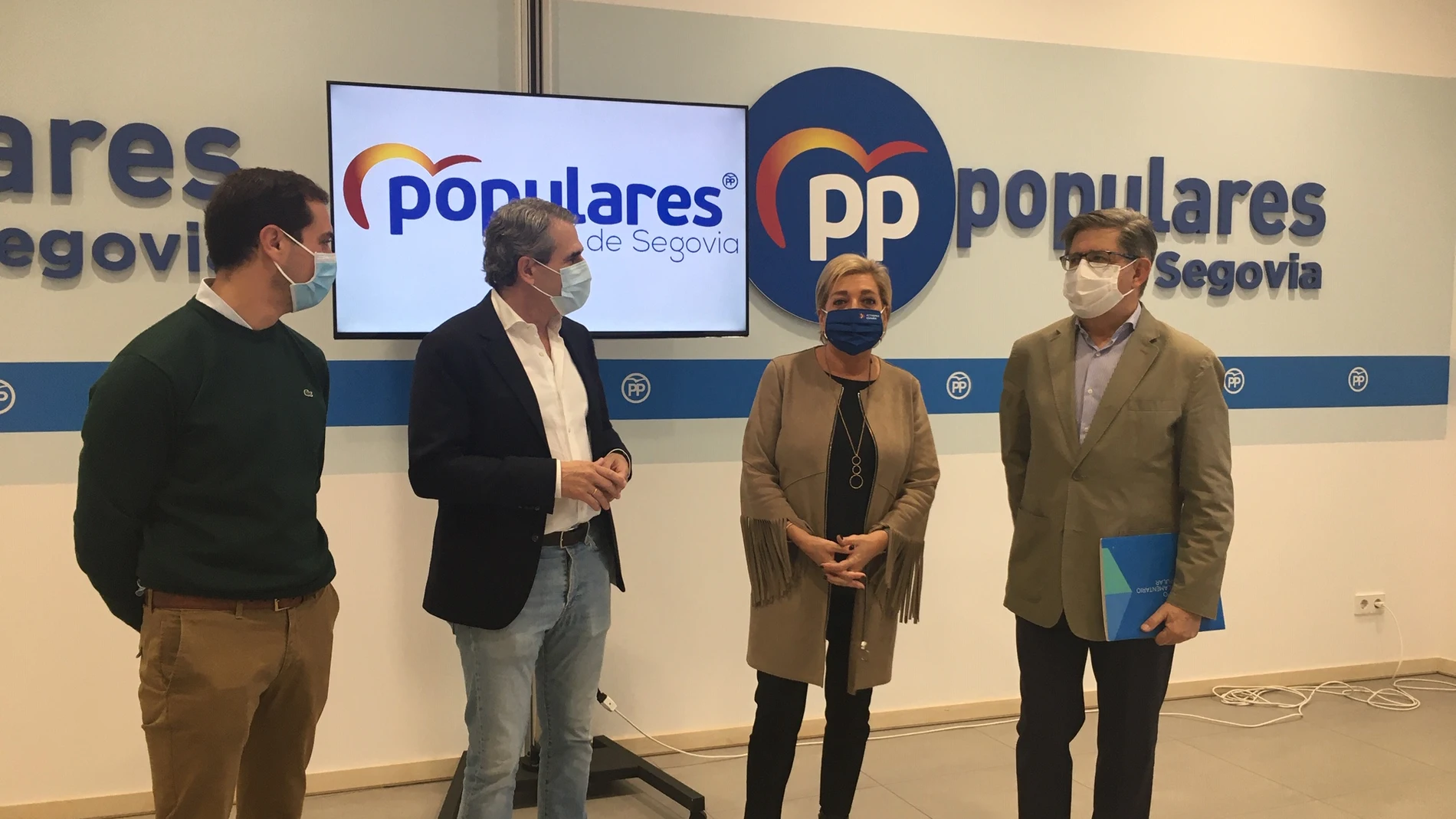 Los parlamentarios del PP de Segovia