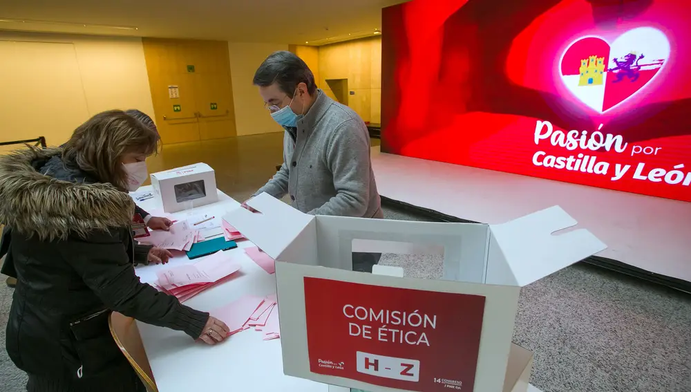 Votación del Congreso Autonómico del PSOE