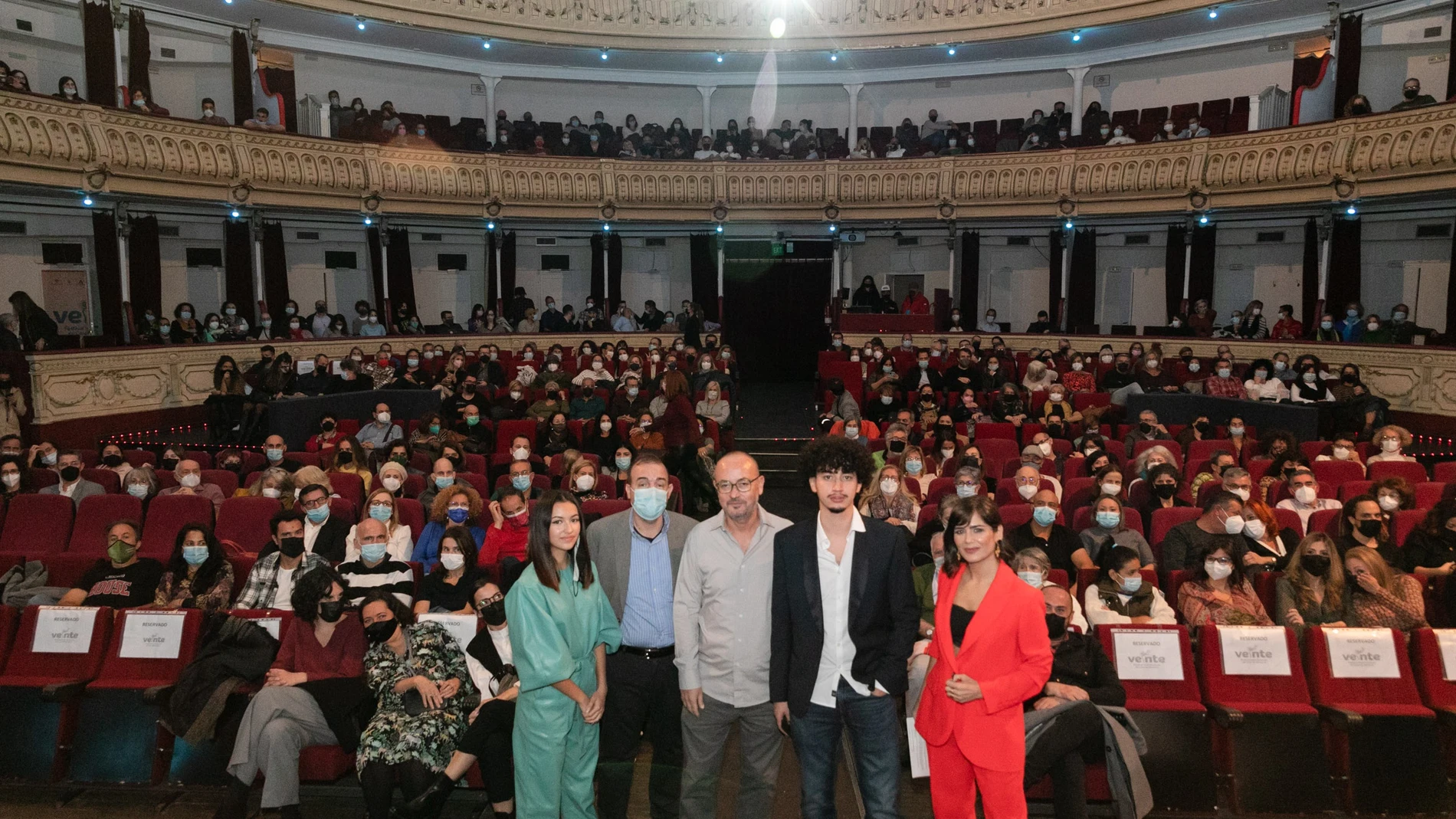 Presentación de 'La Hija' de Manuel Martín Cuenca en el Teatro Cervantes de Almería