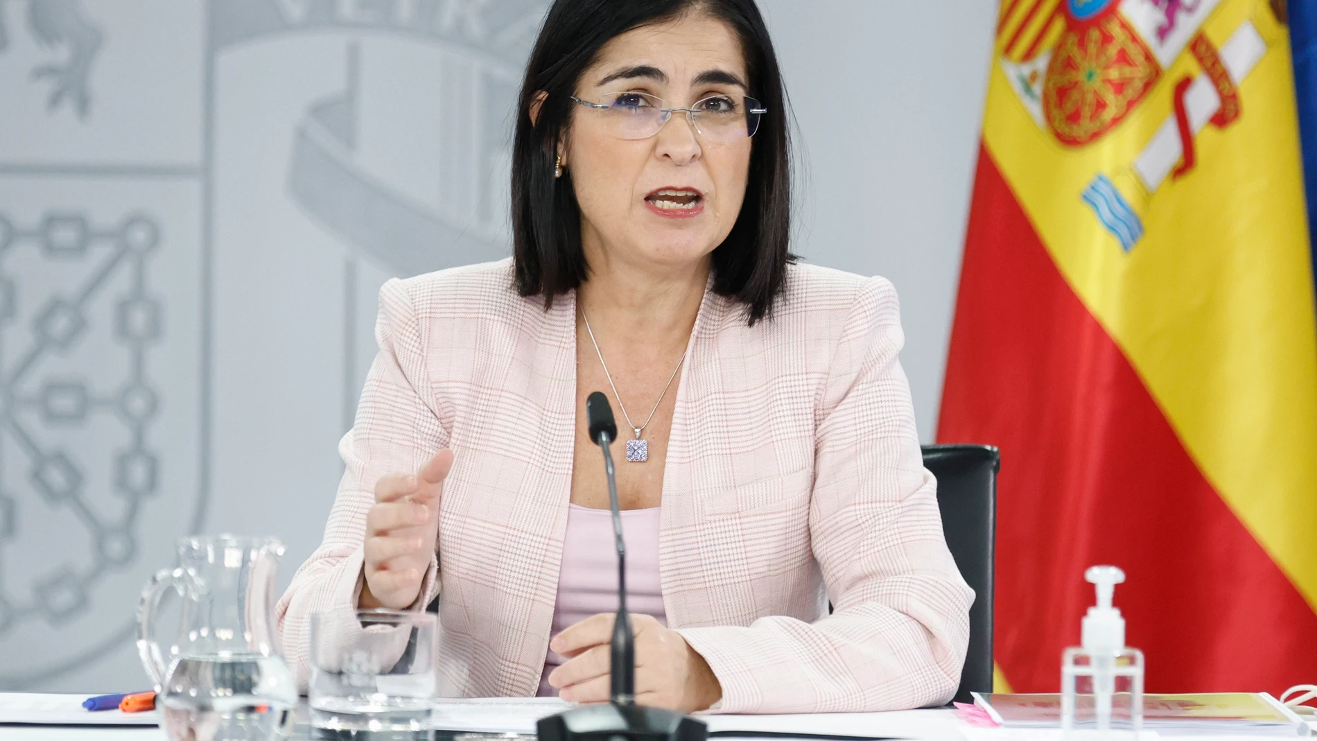 La ministra de Sanidad, Carolina Darias, en la rueda de prensa posterior al Consejo de Ministros de ayer