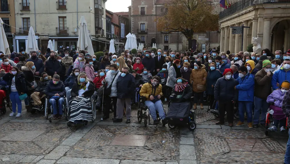 Día Internacional de las Personas con Discapacidad celebrado en la plaza de San Marcelo