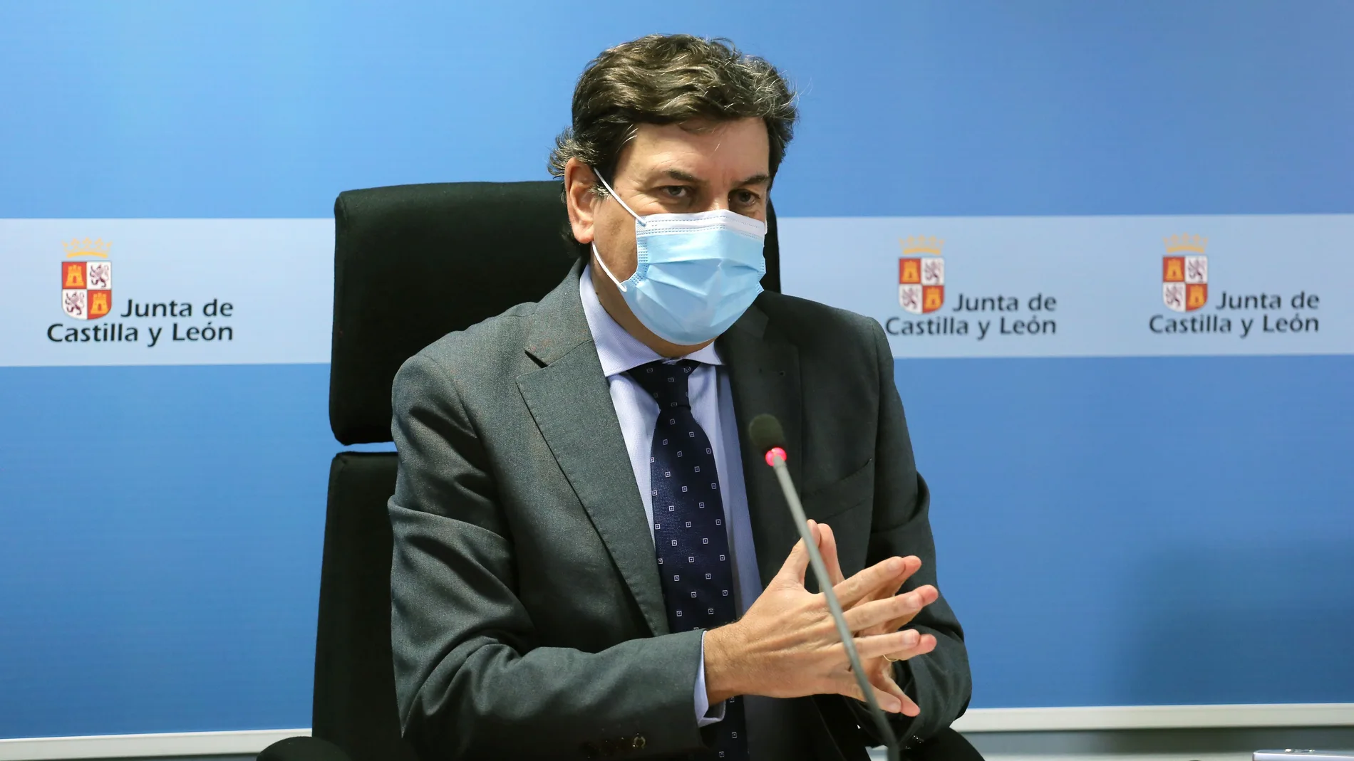 El consejero de Economía y Hacienda, Carlos Fernández Carriedo