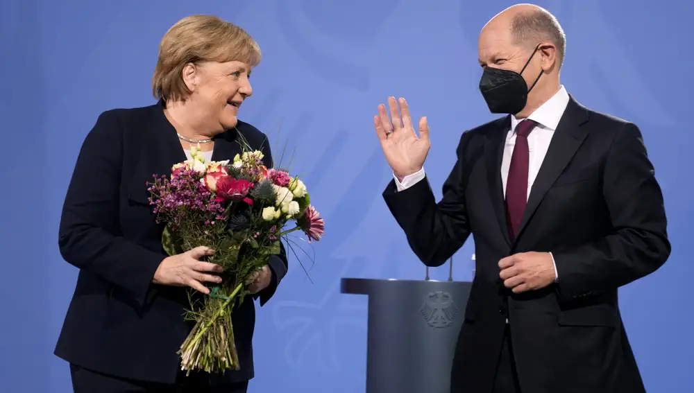 Traspaso de poder entre Angela Merkel y Olaf Scholz en la Cancillería de Berlín
