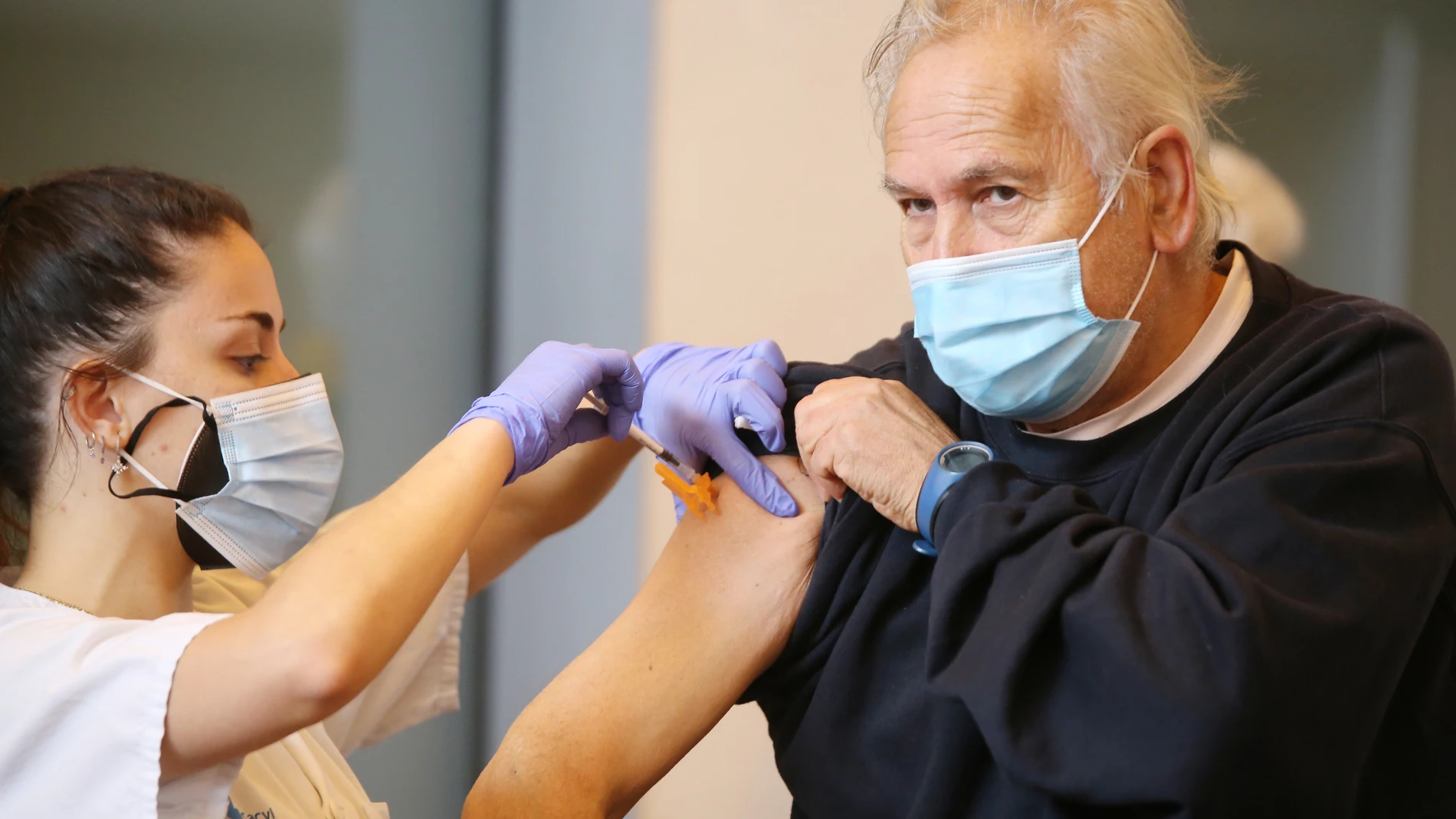 Vacunación con la tercera dosis contra la Covid-19 en Valladolid (Castilla- León)