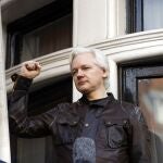 Los partidarios y abogados de Assange, de 50 años, sostienen que actuaba como periodista y que tiene derecho a las protecciones de la Primera Enmienda en materia de libertad de expresión