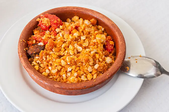 Estos son los cinco platos más típicos de la gastronomía de Castilla-La Mancha: desde el atascaburras hasta el morteruelo
